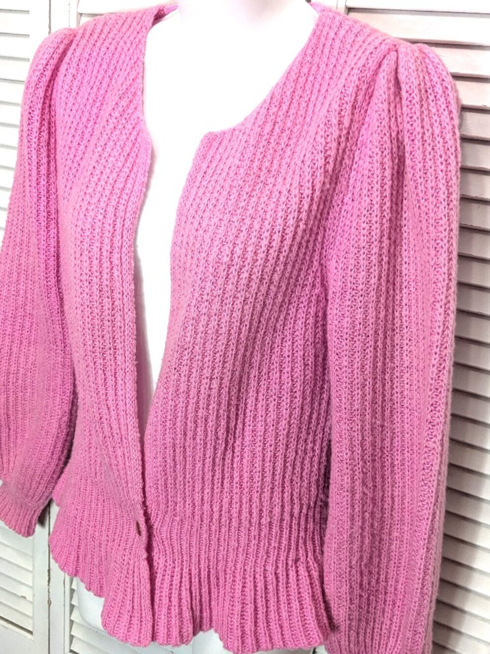 Vintage 60s Pink Cardigan Sweater Med Peplum Puff Shoulder Barbie Orbachs